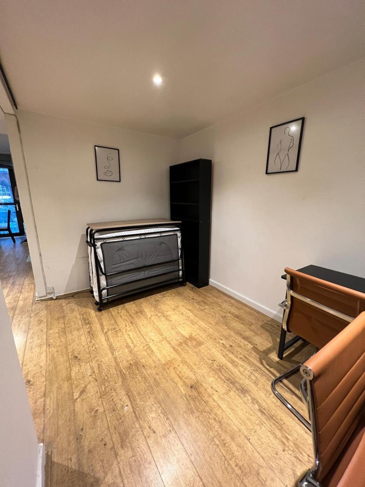 2Bed Stratford Apt With Easy Access To Central London, O2, Excel, Parking Nearby מראה חיצוני תמונה